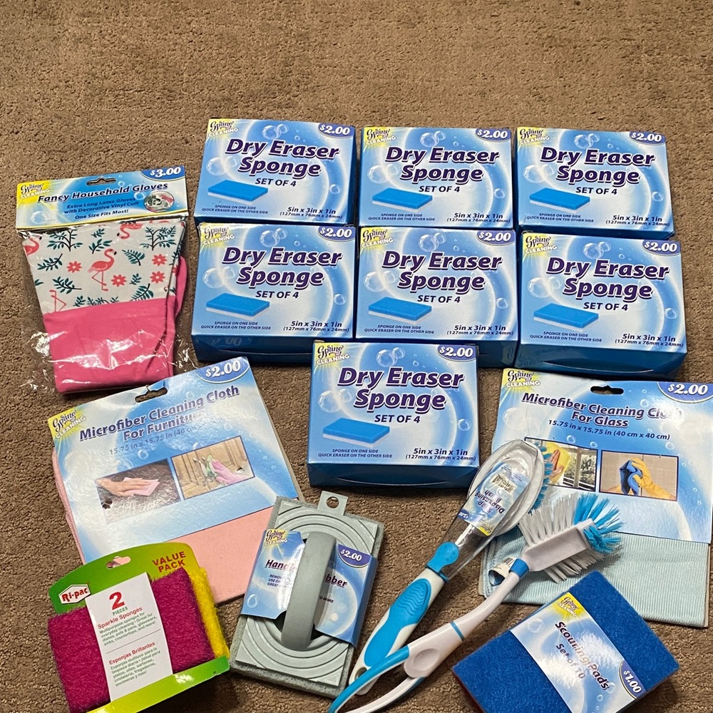 Dry Eraser Sponge/Cleaning Set NWT Gloves Scrubbers Household